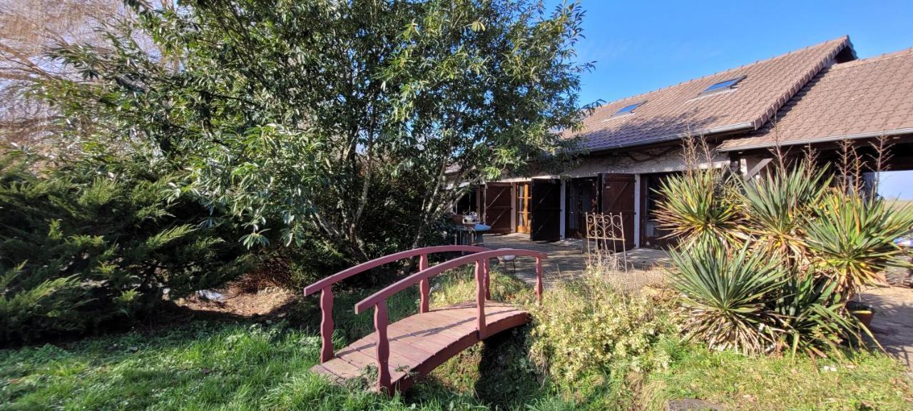 Les Grands Bois Villa Saint-Épain Exterior foto